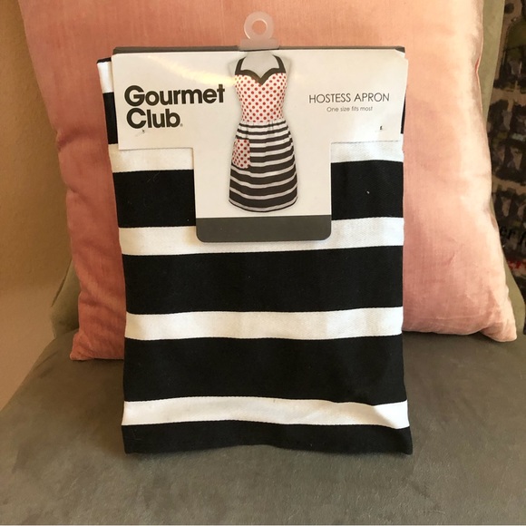 NEW Cute Retro Hostess Apron ~ One Size~ 100% Cotton ~ Black & White, Red Dots - Picture 1 of 2